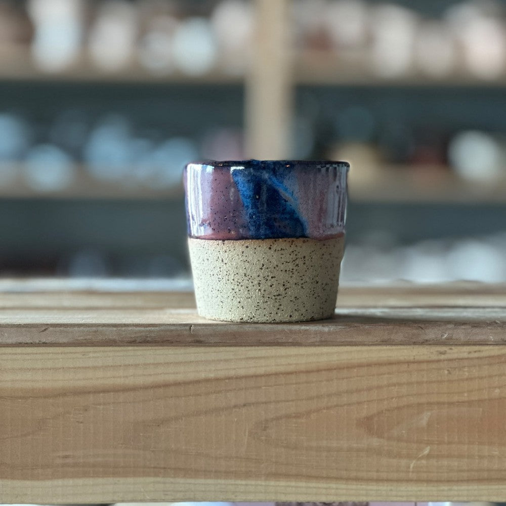 Sprinkled V Cup