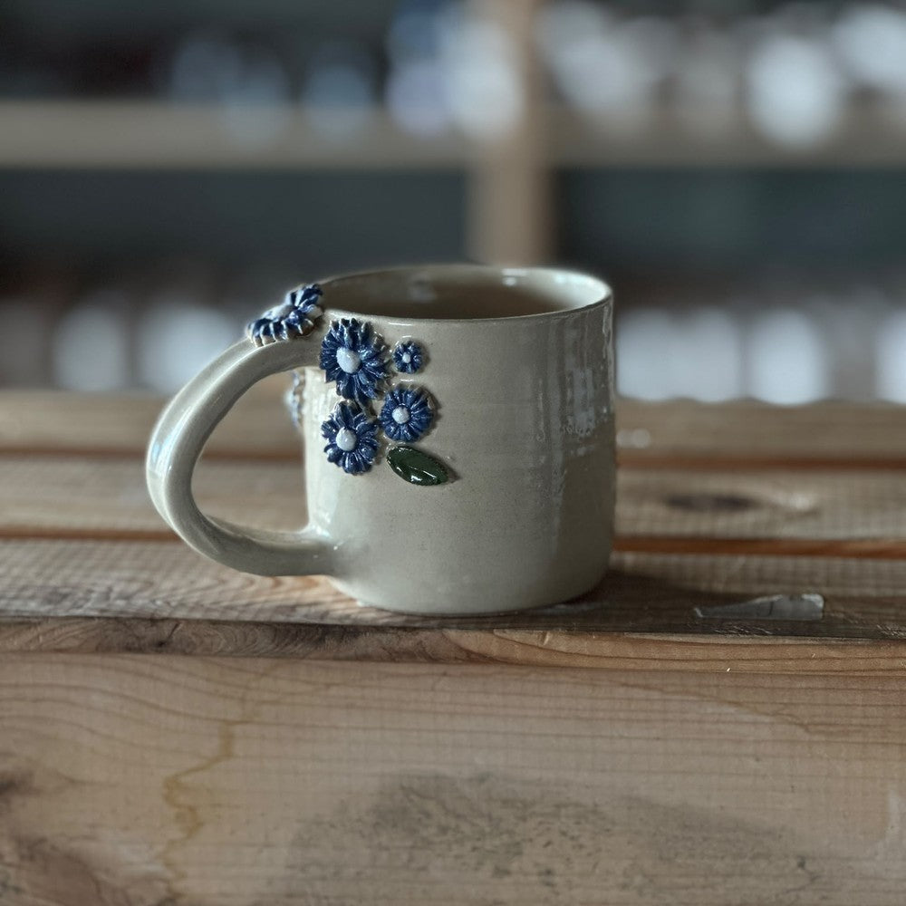 Mug with Flowers on Handle - Beige