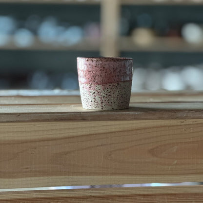 Sprinkled V Cup