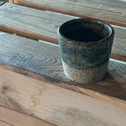 Sprinkled V Cup