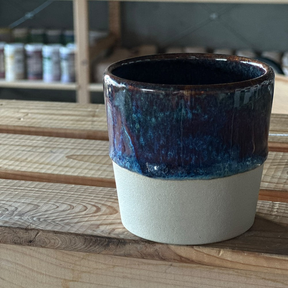 V Cup - Brown & beige