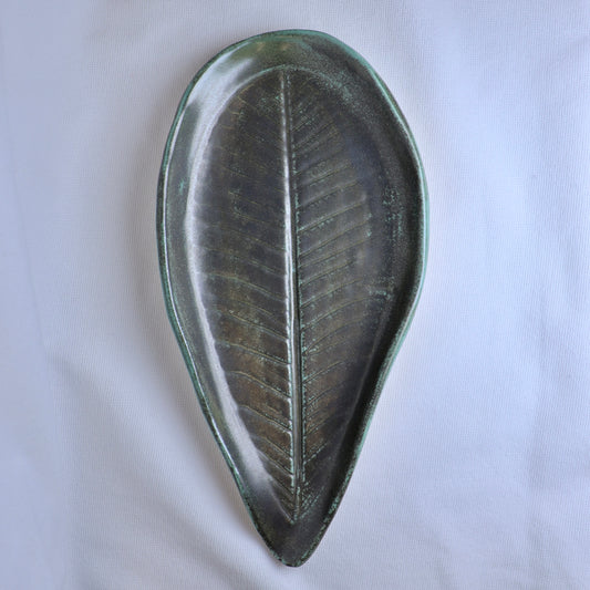 Metallic Green Leaf Plate